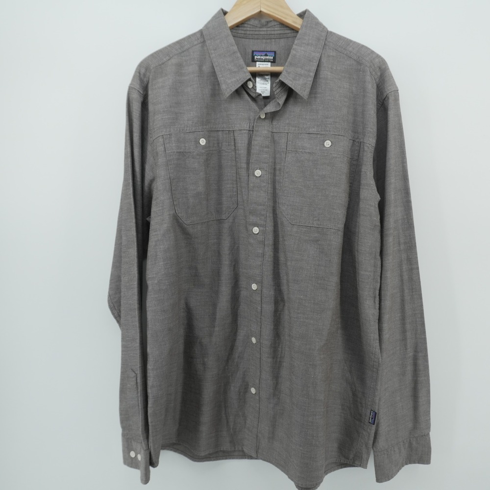 Patagonia Button Down Shirt Mens XL Grey Organic Cotton Long Slv Utility Pockets - Picture 3 of 7